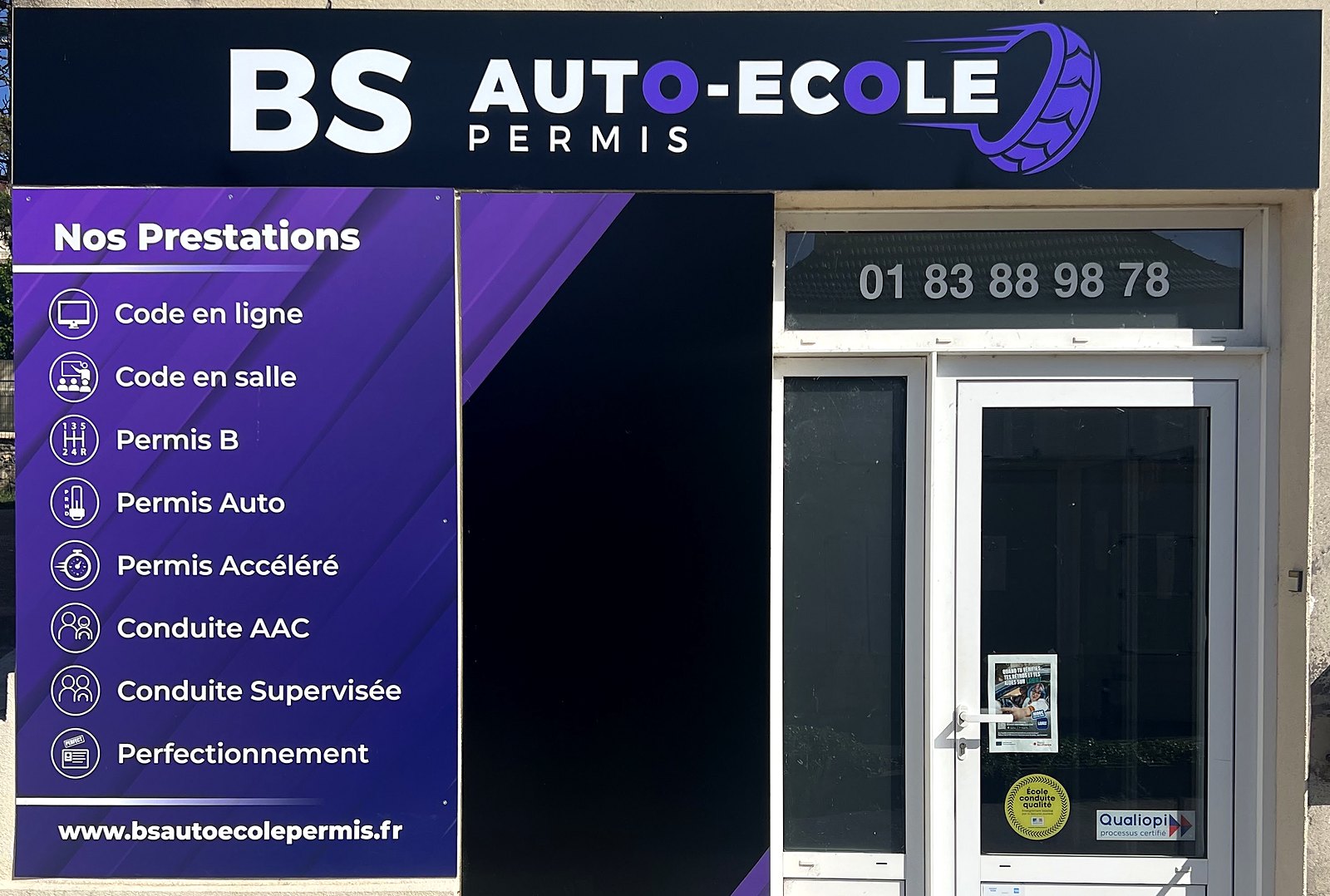 La devanture de BS Auto-École, 3 place du Général-Leclerc à Thorigny-sur-Marne